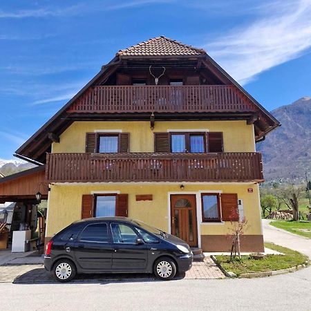 Kometer Appartement Bovec Buitenkant foto